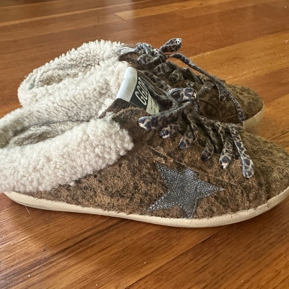 Golden Goose Leopard Print Sneakers with Fur - Picture 2 of 4